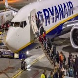 Italia multa a Ryanair con 255 millones por bloquear la venta de sus billetes en las agencias de viajes