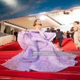 - @eyehinakhan you painted the entire social media with ""  | #HinaKhan &bull; #Cannes2020 |