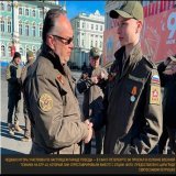 14-летний Игорь Петрушко в первый день спецоперации пришел в школу с флагом России - флаг отобрали. Пришел с символикой Z на футболке - "конвоировали" до школьного ларька. Заставили купить другую футболку. Руководство гимназии сейчас под статьей. Так