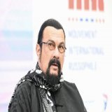 Стивен Сигал: песню для Шамана "Я русский" написал я, сам про себя.  @operator_zhorro