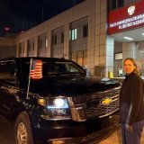 Новый посол США Линн Трейси прибыла в Москву: &laquo;Трейси стала первой женщиной-послом США в России. Она знает русский язык и с 2014 по 2017 год уже занимала должность советника-посланника в американском посольстве в Москве. С 2019 года она была по