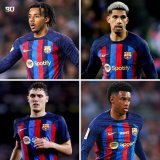 وكذلك هناك فرصة حقيقية في كأس الملك دليل كلامي تين هاخ اراح خط دفاعه الأساسي بالكامل امام ليدز إستعدادا لمباراة الخميس اما تشافي يعرف جيدا ان الفوارق الفنية كبيرة بين البديل والاساسي حيث دفاع مكون من روبيرتو/ غارسيا/ الونسو/ البا / فرق شاسع بينهم وبي