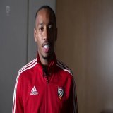 ونحن في الملعب نبا نسمع "منصور يا منتخبنا".. نترياكم   #منتخب_الإمارات