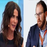 Hay un rumor en el aire que envuelve a Tonka Tomicic y MAXIMILIANO Luksic. Se dice que Luksic hijo confirm&oacute; y le dio todo el respaldo a Tonka en el 13 porque le compr&oacute; relojes a PARIVED y puede salir salpicado con ese tema. Por eso es l