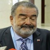 Tonka no tan s&oacute;lo es la protegida de MAXIMILIANO LUKSIC, sino q tambi&eacute;n es la protegida de ANDRONICO LUKSIC, con qui&eacute;n Tonka cen&oacute; y le pidi&oacute; un aumento de sueldo a lo que este accedi&oacute; embobado por ella. Pas&o