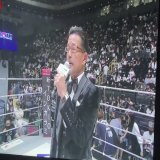 【RIZIN】榊原信行CEO &rarr;「メイウェザー VS 朝倉未来戦、試合の冒頭に、本当に情けない恥ずかしい行為を働いた人間がいます。本当に品性下劣な男を、このリングに上げた事を、この場を借りてお詫びしたいと思います。すみませんでした！」ごぼうの党・奥野代表・花束投げ捨て