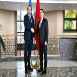 الخبر التاني #المغرب و #الإتحاد_الأوروبي  يوقعان على خمسة برامج للتعاون قيمتها 5.5 مليار درهم (500 مليون أورو) في مجالات  الحماية الاجتماعية ودعم التحول الأخضر ودعم إصلاح الإدارة العمومية، ودعم تدبير الهجرة، وتعزيز الإدماج المالي...