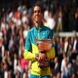 Simplemente incre&iacute;ble @RafaelNadal!  \ud83c\udfc6x14 @rolandgarros  \ud83d\ude4c\ud83c\udffb ENHORABUENA!