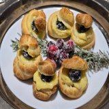 Properly inspired by my recent binge watch of @BritishBakeOff, I found my KitchenAid in the depth of my basement and decided to do a spontaneous holiday bake: choux buns with lemon curd and sugared blueberries!  I don't consider myself a baker, so I'