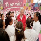 As&iacute; como las amas de casa no paran de apoyar a sus familias, el #SalarioRosa tampoco se detiene. Hoy sumamos a m&aacute;s de 7,000 beneficiarias en #Lerma.