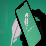 With the SEC's orders being issued, an increasing number of CEX will be compelled to comply and delist certain tokens. However, such a situation would not occur in #DeFi  world. In DeFi, code is law, immutable and unstoppable.    #robinhood #Bitcoin 