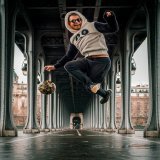 En attendant la surprise en story demain je vous partage un nouveau shooting w/ @tahaessou  Challenge shooter un d&eacute;butant des poses de freestyler pro  Dites-moi comment vous trouvez Taha  #storytime #tahaessou #freestyle #fslife #photography #