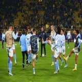 لاعبو #مانشستر_سيتي يؤدون تدريبات الإحماء   #دورتموند_مانشستر_سيتي #دوري_أبطال_أوروبا