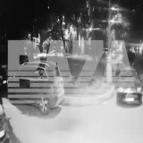 Заказное убийство в центре Москвы. Неизвестный подбежал к жертве и выстрелил в спину, а потом добил контрольным в голову. Пострадавший скончался на месте, им оказался 62-летний бизнесмен Оганес Камарян. Его компания предоставляет консалтинговые услуг