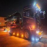【受け入れ先が決まりました！】 9月27日の午前9時より、私が所有する大型タンクローリーにて生活用水の給水活動を開始します！  場所は「静岡県清水区木の下町276」  銃民勢というお店の前に横付けする形で行います。 15トンありますので、どなたでもいらしてください！！  #拡散希望 #清水区 #断水