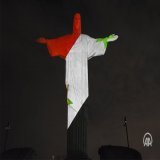 Christ the Redeemer statue in Brazil's Rio de Janeiro is illuminated with the flag of #Syria as well as messages to honor the victims of the #earthquakes