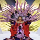 Beyonc&eacute; looks so urethral here