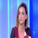 QUESTA REGINA CHE HA FATTO IL GLOW UP RINASCENDO COME UN&rsquo;ARABA FENICE IN VENTI MINUTI.   #cepostaperte