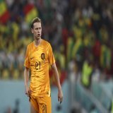 | Frenkie de Jong today became the first player to make 9 (!) tackles in a single World Cup match since the 2014 quarterfinal b/w France and Germany, when H&ouml;wedes also made 9 tackles. [@SofaScoreINT] #FIFAWorldCup #NEDECU