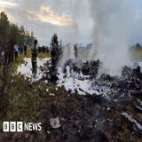 Yevgeny Prigozhin: What we know so far about the plane crash  Wagner mercenary chief Yevgeny Prigozhin is presumed dead, having been named on the passenger list of a private jet that crashed north of the Russian capital, Moscow. ⁦@kthrynarmstrng⁩