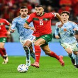 Romain Saiss, D&uuml;nya Kupası'nda Fas ile birlikte &ccedil;eyrek finalde!   Tebrikler Romain, &ccedil;eyrek finalde başarılar.   #FIFAWorldCup