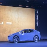 新型プリウス、世界初披露されました。 開発陣は「いつまでハイブリッドを作り続けるのか」という葛藤との戦いだった、と語ります。紹介&amp;解説記事はのちほど。