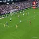 Betera на led-панелях матча Ла Лиги       &laquo;Валенсия&raquo; vs &laquo;Барселона&raquo;   Hola Espa&ntilde;a!  Generosamente!