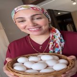 شكون يقدر يعرف شحال من بيضة في السلة