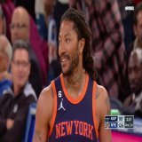 Derrick Rose checks in the game after Knicks fans chant his name