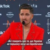 Израильский певец Михаэль Бен-Давид на Евровидении заявил, что его мама из Украины, а родственники сейчас живут в Киеве .Украина должна победить везде: и в войне против России, и в конкурсе "Евровидение-2022"