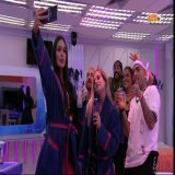 Selfie de milh&otilde;es no quarto do l&iacute;der   Imagem: Reprodu&ccedil;&atilde;o/Globoplay   #TeamGriphao #BBB23 #PraTodosVerem