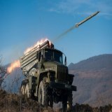 Армия РФ перебросила на остров Змеиный "Грады" и "Торнадо-Г", - СМИ  На остров перебрасывается все большее количество различного вооружения. На нем есть средства ПВО, наведение авиации, РЭБ, а теперь и РСЗО.