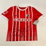 W杯で2ゴールの大活躍！日本代表 #堂安律 選手所属のSCフライブルク全選手サイン入りユニフォームを1名様にプレゼントします！  応募方法は：  @Bundesliga_JP をフォロー  このツイートをRT  皆さんのご応募お待ちしています！