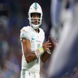 Tua Tagovailoa is the first QB in Dolphins history to have 350+ pass yds, 3+ pass TD, and 0 INT while completing at least 80% of his passes in a game.