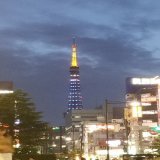 東京タワーも侍ブルー 見ない人は非国民！とは言わないけど、日本の国旗を背負って戦う姿は一応応援してあげたい！そういうもんです、代表戦って。。家に急いで帰ってるにわかファン、永遠の香川党の私。 頑張れ~