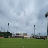 2023/4/16(Sun)クラハ  懸念材料もあり 練習見学へ  ジーコさんの姿も！  スタメン組は軽めに 他メンバーはしっかり調整  インの方たち 横断幕をびっちり掲げ 練習中ずっと大旗を振り続けて 選手を鼓舞していました  ファンサも混乱なく 静かに行われてました  #鹿島アントラーズ #練習見学 #共に