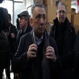 Ahmet Nur &Ccedil;ebi: 1-2 tane takımımız var, ayağa kalkana kadar bunlar ligde olamayacak. Dondurulmasını talep ediyoruz. Ancak nasıl olacağı konusunda teredd&uuml;tler var. Bundan sonra onlarla oynayacak ma&ccedil;ların sayılmayacağı gibi, ge&ccedi