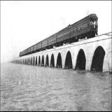 EL TREN DE NUEVA YORK A LA HABANA, una idea de Henry Morrison Flagler, para la cual los ingenieros debieron juntar lo que la naturaleza se hab&iacute;a empe&ntilde;ado en distanciar durante miles de a&ntilde;os: los cayos e islotes del sur de La Flor