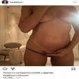 все: какой же костюм у Хайди Клум в этот раз на Хэллоуин?  Хайди Клум: Мадонна и Бритни, подержите моё пиво