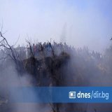 Пътнически самолет се разби в Непал, загинаха 16 души (видео)