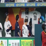 侍Jベンチ　誠也ユニに&ldquo;変顔&rdquo;のイタズラしたのは「多分、牧原さん」ダル&ldquo;予想&rdquo;の中野が明かす   　\u25c7WBC準々決勝　日本9－3イタリア（2023年3月16日　東京D）  　第5回ワールド・ベースボール・クラシック（WBC）の準々決勝が16日、東京ドームで行われ、日本が9－3でイ...