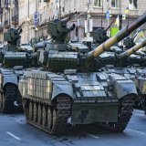 Пентагон переправляет оружие из Израиля в Украину Источники свидетельствуют, что обширный, но малоизвестный американский запасов боеприпасов в Израиле перебрасывается в Украину