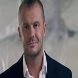 Актёр Андрей Стоянов (бывший муж порноактрисы Елены Берковой) умер от передозировки наркотиками.   Смерть констатировали сегодня в 10:30 утра.  Стоянов известен по ролям в сериалах "Склифосовский", "Дылды", "Клиника счастья".