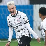 #EXCL&bull; 2 clubs from the Premier league are monitoring the situation of Corinthians' 26-year-old Brazilian striker R&oacute;ger Guedes.  #VaiCorinthians  #Corinthians