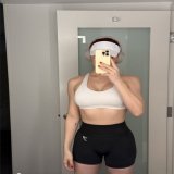 I find it incredibly difficult to keep up a workout regimen when traveling, send help and by help I mean dick so I can at least get my cardio up