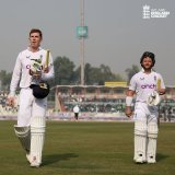 Lots of runs in Pakistan    #PAKvENG