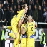 &Mu;ό&nu;&omicron; &mu;ά&chi;&epsilon;&sigmaf; &tau;ί&tau;&lambda;&omicron;&upsilon; &gamma;&iota;&alpha; &tau;&eta;&nu; &epsilon;&phi;&tau;ά&psi;&upsilon;&chi;&eta; &Alpha;&Epsilon;&Kappa; &tau;&omicron;&upsilon; &Alpha;&lambda;&mu;έ&iota;&delta;&al