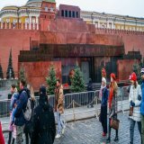 Напоминаю, что корь это детская болезнь.