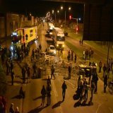Les &eacute;tudiants dispersent poubelles et barricades sur plusieurs routes environnantes  Des bouchons se cr&eacute;ent de chaque c&ocirc;t&eacute; de la route de Lorient, &agrave; #Rennes  #grevedu7mars #greve7mars #GreveGenerale