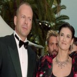 Неизлечимо больной Брюс Уиллис переписал завещание и забрал наследство у дочерей от Деми Мур